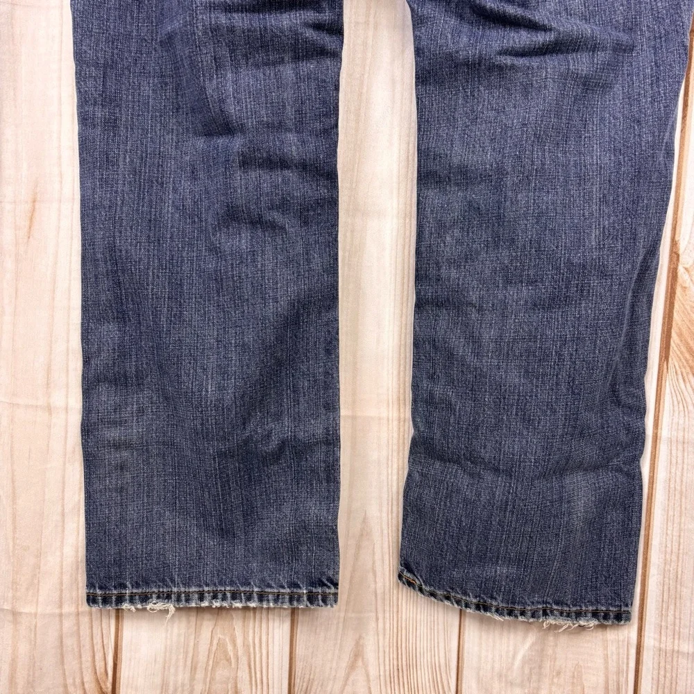 Levis levi 559
